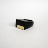 Shield cliff ring