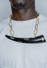 Shield Horn Bar Necklace