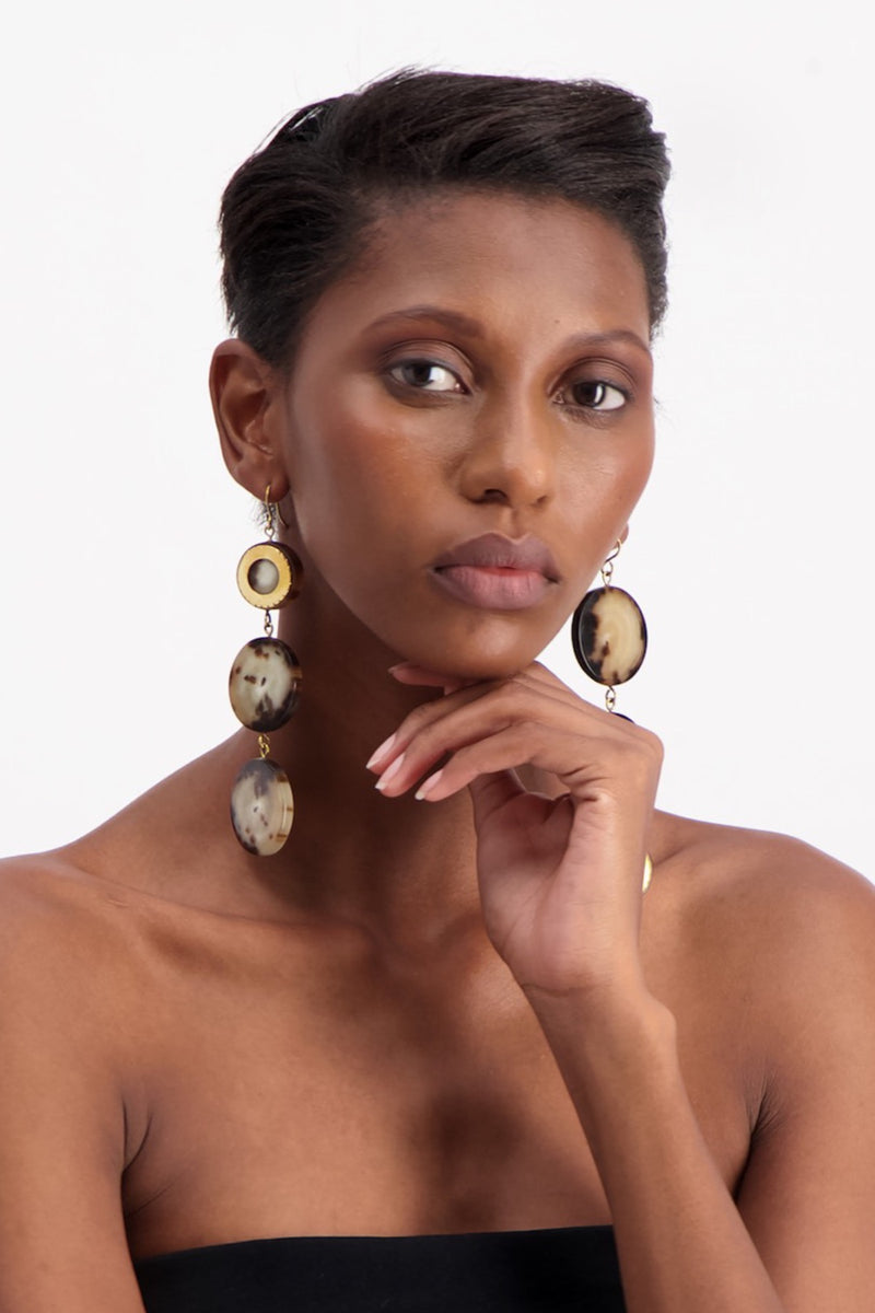 GLORIOUS STATEMENT EARRINGS